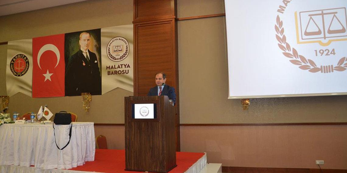 İŞ HUKUKU SEMPOZYUMU GERÇEKLEŞTİRİLDİ